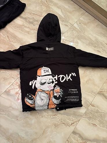kiton kurtka: Gödəkçələr 
Biri 10 azn — 2