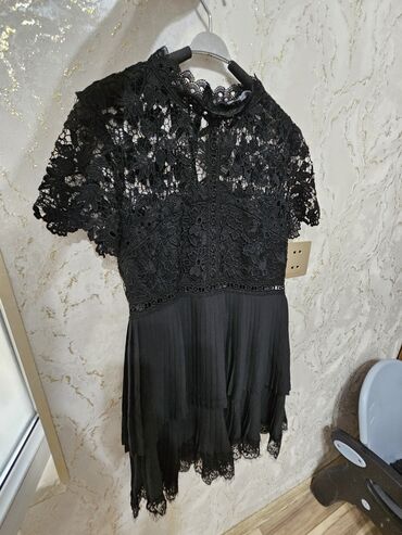Ziyafət donları: Ziyafət donu, Mini, Zara, M (EU 38)