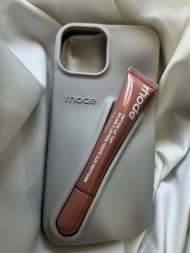 Косметика: Продаю чехол ✨RHOOD✨ также бальзам абсолютно новый🥰 iPhone 13