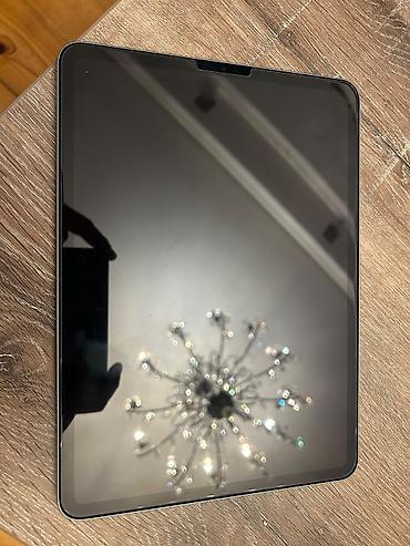 ipad pro 2022: Apple iPad Pro (11") planşet Xüsusiyyətlər: - Model: iPad Pro 11 pro — 8