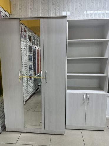 Офисные столы: Офисный столдор сатылат! Размерлери: 120х60, высота 70 см, 2490 сом — 7