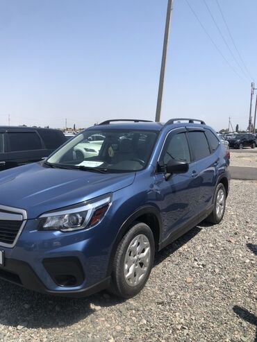 полик машины: Subaru Forester: 2018 г., 2.5 л, Автомат, Бензин, Внедорожник