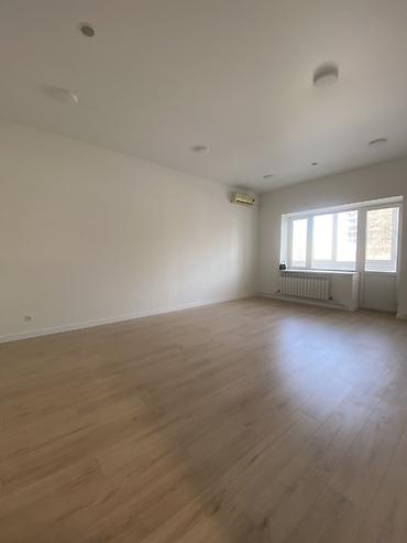 Аренда ангаров: СДАЁТСЯ КОММЕРЧЕСКОЕ ПОМЕЩЕНИЕ — 539 м² ПЕРВАЯ ЛИНИЯ, Бульвар Эркиндик — 43