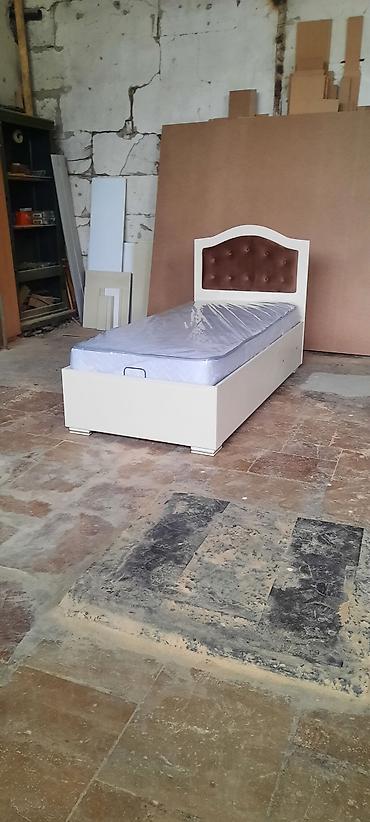 Çarpayılar: Tək nəfərlik qaldırılan bazalı çarpayılar - Ölçü: təxmini 90x190 sm — 7