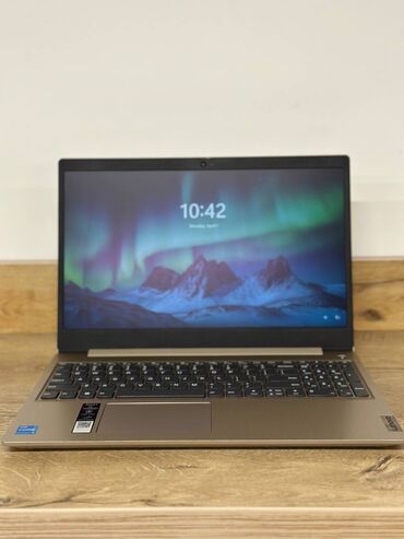 lenovo ideapad s: Intel Core i3, 8 ГБ ОЗУ, 15.6 "