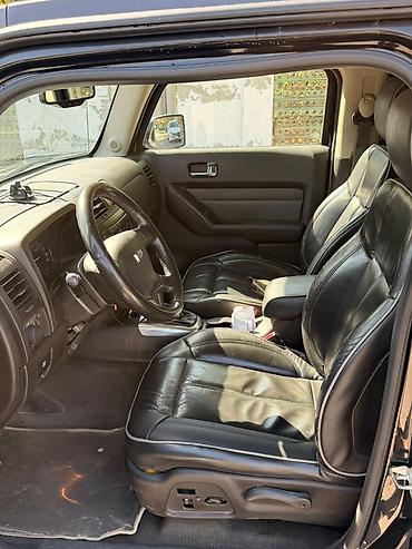 Hummer: Hummer H3, qara rəng, 5 qapı SUV 3.2cdi dizel 4göz matoru qoyulub -da lalafo.az — 16 Hummer: Hummer H3, qara rəng, 5 qapı SUV 3.2cdi dizel 4göz matoru qoyulub — 16