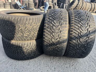 Шины: Шины 285 / 35 / R 19, Зимняя шипованная, Б/у, Комплект, Легковые, Nokian — 1