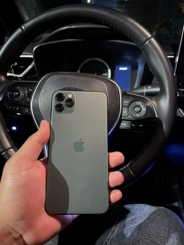 Apple iPhone: IPhone 11 Pro Max, 256 ГБ, Matte Midnight Green, 76 %