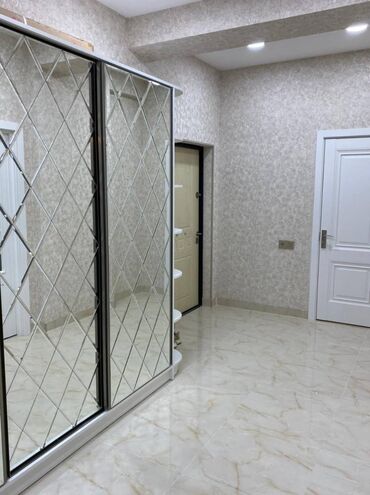 Uzunmüddətli kirayə mənzillər: Xətai rayonu, “Xətai” metrosu yaxınlığında, elit yaşayış kompleksində — 9