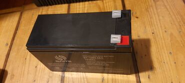 Fasiləsiz enerji təchizatı (UPS): UPS, < 500 Vt, Rozetkaların sayı - 4 — 14