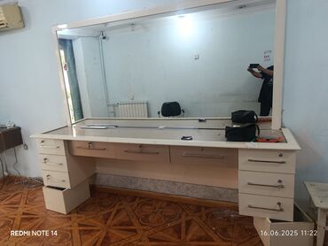 salon ucun aboylar: Salon masaları