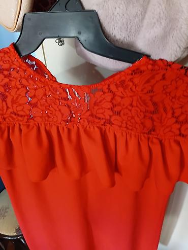 Haljine: Crvena haljina sa čipkom i karnerom - Elegantna koktel/večernja — 3