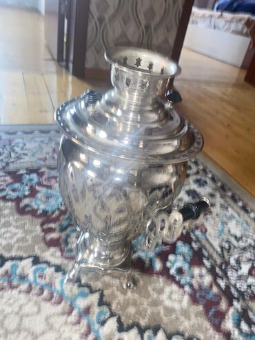 Nehrə aparatları: İşlənmiş Elektrik Samovar, 2 l