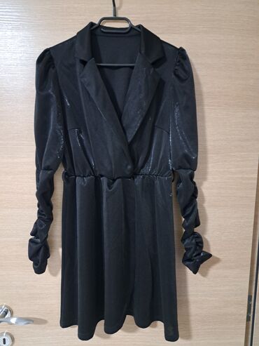 haljine duga novi sad: M (EU 38), bоја - Crna, Drugi stil, Dugih rukava