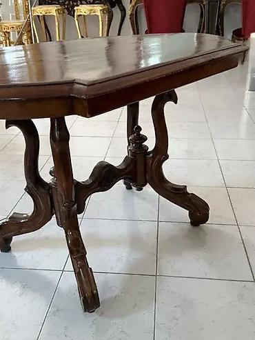 thonet stolice prodajem: Salonski sto Neobarok Sto u sasvim korektnom stanju sirina 112 cm — 3