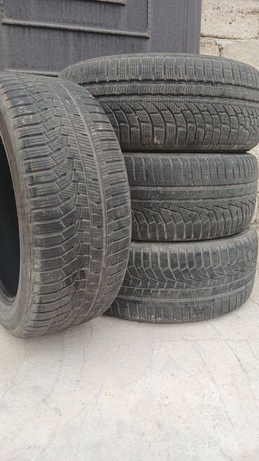 disk r14: İşlənmiş Şin 235 / 50 / R 18