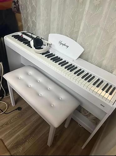 instrumenti: Elektron fortepiano – “Symphony” rəng: ağ. Tam ölçülü klaviatura (88 — 1