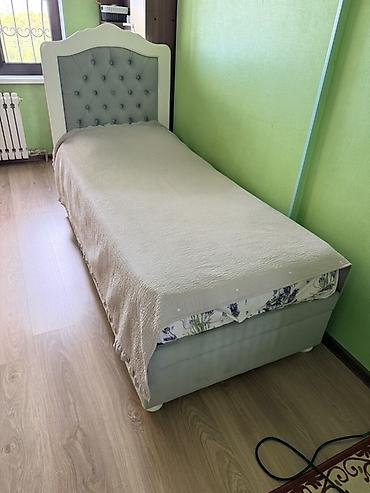 Односпальные кровати: Односпальная кровать, Б/у, С матрасом, длина - 185 см — 4