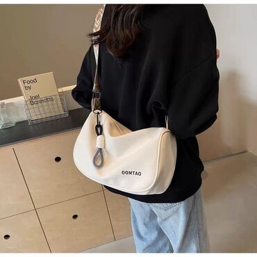 Çantalar: Çiyin çantası, Yeni — 16