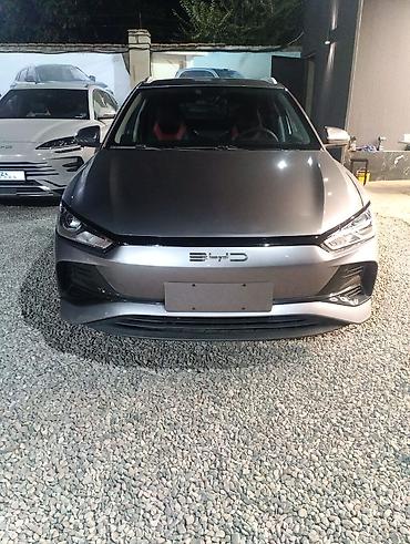 beta fpv: BYD E2: 2023 г., Электромобиль, Седан — 1