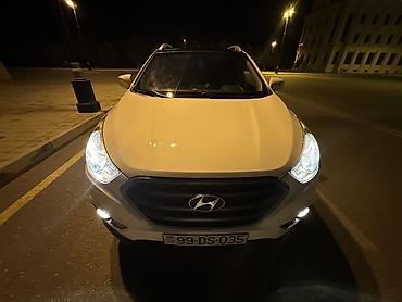Hyundai: Hyundai ix35: 2.4 l | 2012 il Krossover — 4