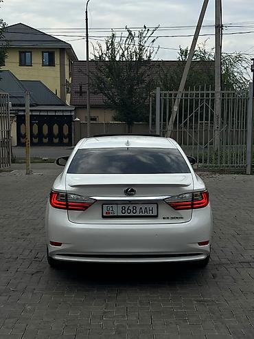 lexus es 300h 2018: Lexus ES: 2018 г., 2.5 л, Автомат, Гибрид, Седан — 5
