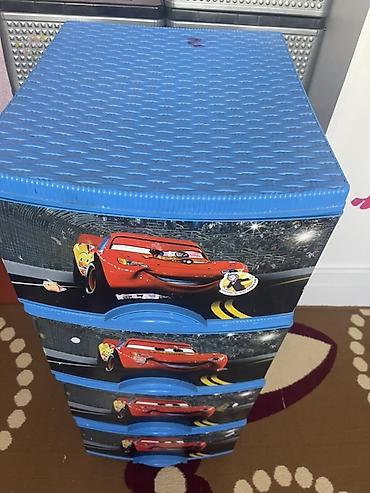 modern stol stullar: Uşaq otağı üçün plastik çekmece dolabı - 4 bölməli, üst-üstə yığılan — 3