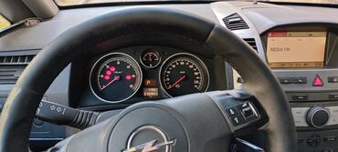 Opel: Maşın öz maşınımdır. Alıverci deyiləm. Maşın öz sınıfinin ən full — 16