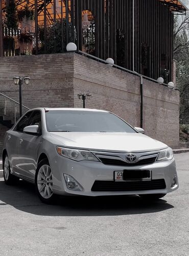 сидения на камри: Toyota Camry: 2014 г., 2.5 л, Автомат, Гибрид, Седан