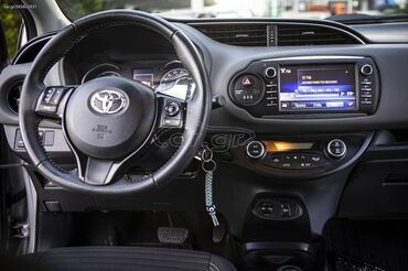 Toyota: Toyota Yaris: 1.5 l. | 2019 έ. Χάτσμπακ — 13