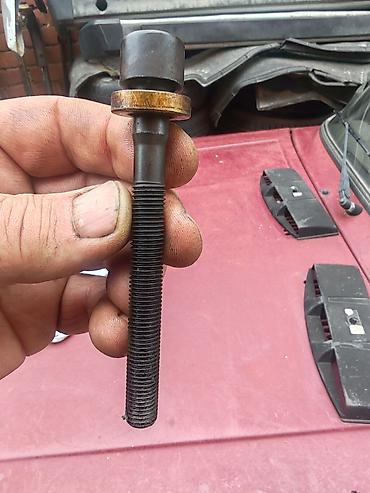 merač antifriza: Srafovi glave motora Lada 112 16V. Polovno, očuvano. Skinuto sa — 5
