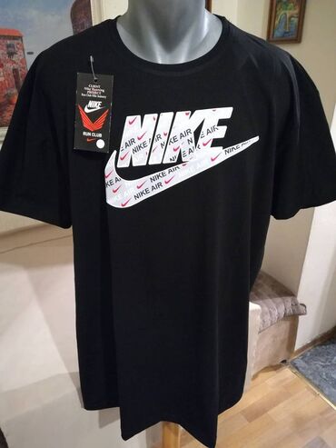 majice sa grbom srbije: Men's T-shirt Nike, 5XL (EU 50), bоја - Crna