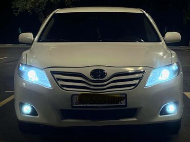 буу зеркало: Toyota Camry: 2010 г., 2.5 л, Автомат, Бензин, Седан