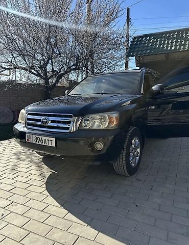 сары булун: Toyota Highlander: 2004 г., 3.3 л, Автомат, Бензин, Жол тандабас — 7