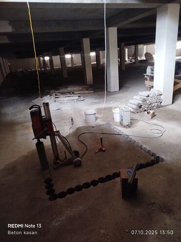 Beton işləri: Beton kəsmə beton deşmə xidməti Karot - HILTI DD 200 / 350 ilə 25 ° — 30