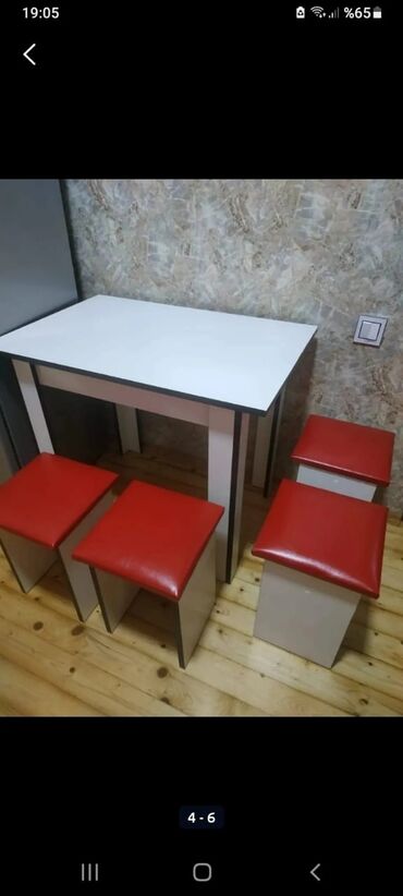 mətbəx stollari: Yeni, Kvadrat masa, 4 stul, Açılmayan masa, Mətbəx üçün