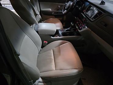 Kia: Kia Carnival: 2017 г., 2.2 л, Автомат, Дизель, Минивэн — 4