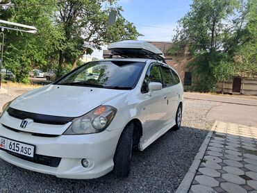авто в аренду посуточно: Honda Stream: 2004 г., 2 л, Автоматические, Бензин, Минивэн