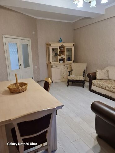 продажа квартиры в бишкеке: 3 комнаты, 100 м², Элитка, 2 этаж, Евроремонт