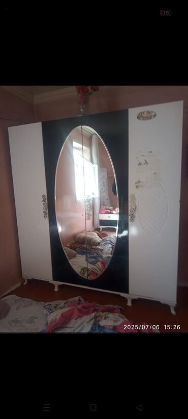 Mebel: 100 manata təcili Dolab satılır Real alıcıya endirim olunacaq