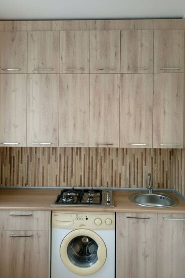 Uzunmüddətli kirayə mənzillər: Orta təmirli, kombi sistemli ev kirayə verilir. Zəhmət olmasa — 3