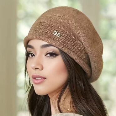 Ostala ženska odeća: Cena 1300din
Poručuje se,isporuka za nekoliko dana — 13