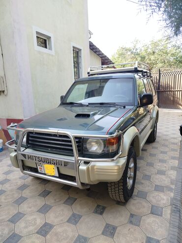 Mitsubishi: Mitsubishi Pajero: 1996 г., 2.8 л, Автомат, Дизель, Внедорожник