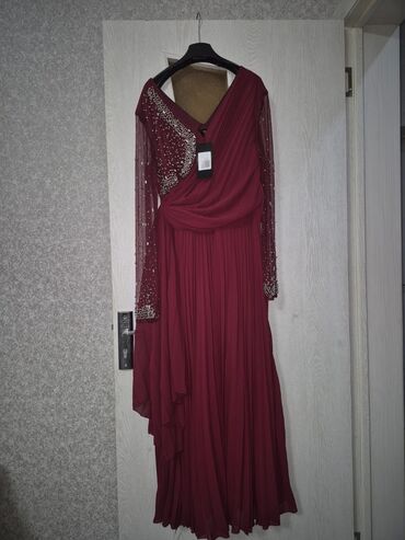 Gündəlik donlar: Qadın geyimləri – 4 müxtəlif model don 1) Qara-ağ kombinasiyalı don - — 10