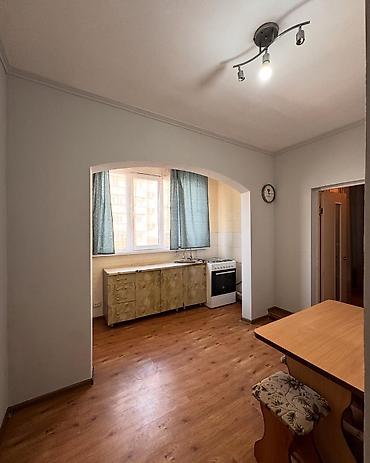 Продажа квартир: 2 комнаты, 53 м², 106 серия, 1 этаж, Евроремонт — 2