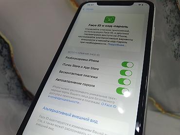 Apple iPhone: IPhone Xr, Б/у, 256 ГБ, Белый, 100 % — 5