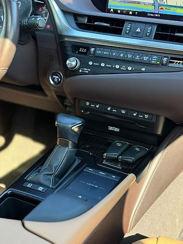 lexus lx470: Lexus ES: 2022 г., Гибрид, Седан — 8