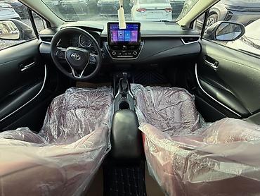 Продажа авто: Toyota Corolla: 2021 г., 1.8 л, Гибрид, Седан — 7