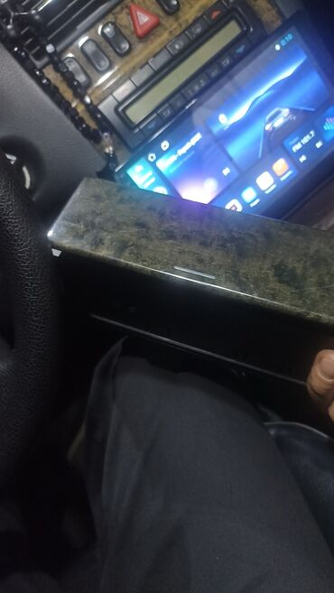 Другие автозапчасти: На мерседес 210 авангард бардочек консоли в хорошем состоянии механизм — 7