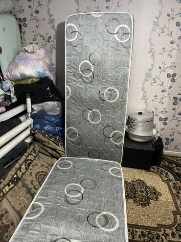 детский двухместный кровать: Спальный матрас, Односпальный, Боннельная система пружин, Пенополиуретан, Матрасы средней жесткости